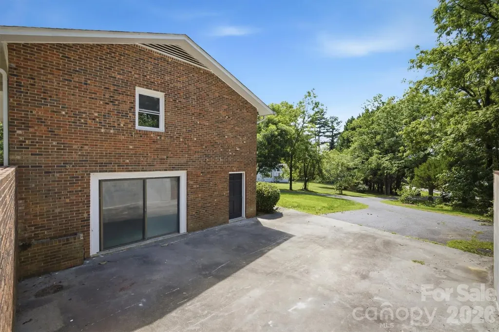 2671 Shady Grove Road Connelly Springs NC 28612