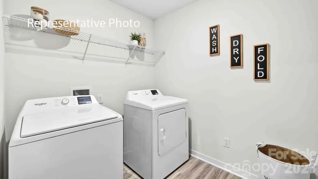 5560 Pamplona Way Charlotte NC 28214
