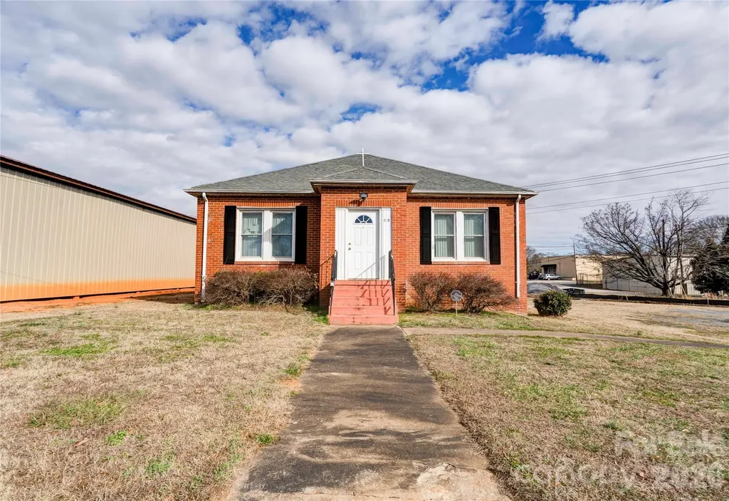 215 Morton Street Shelby NC 28152