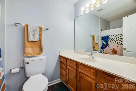 5925 Prescott Court Charlotte NC 28269