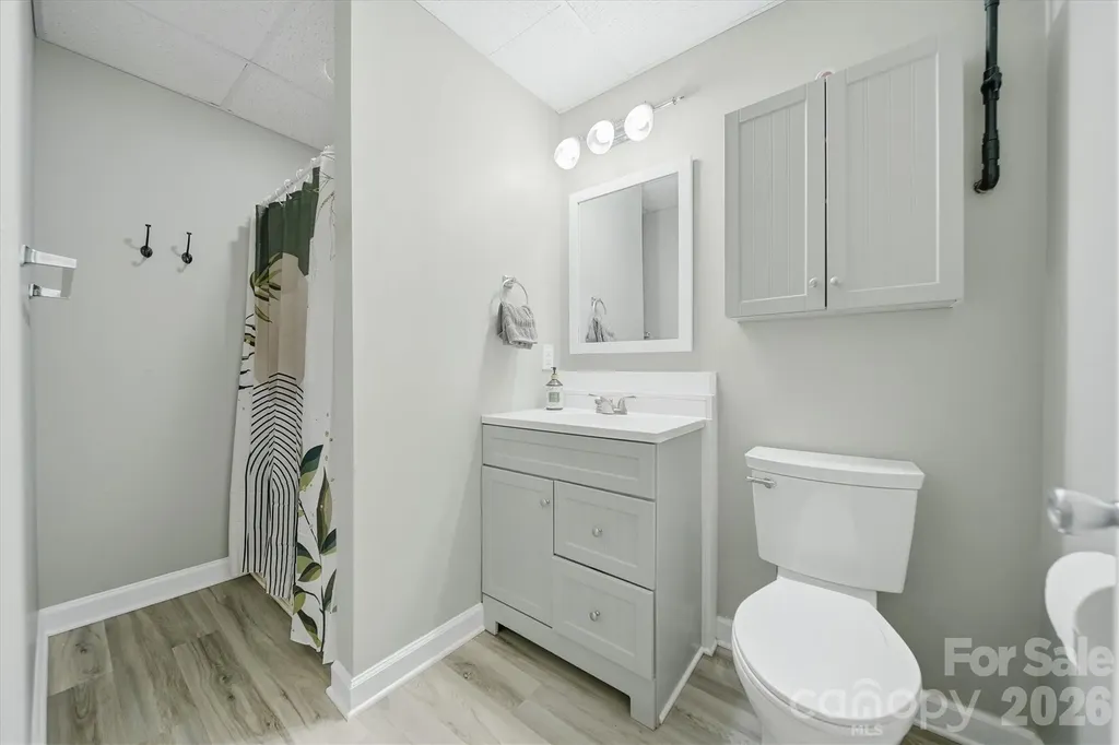 2555 Knox Landing Road Connelly Springs NC 28612