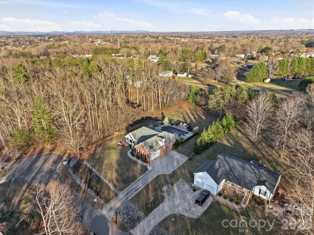 2555 Knox Landing Road Connelly Springs NC 28612