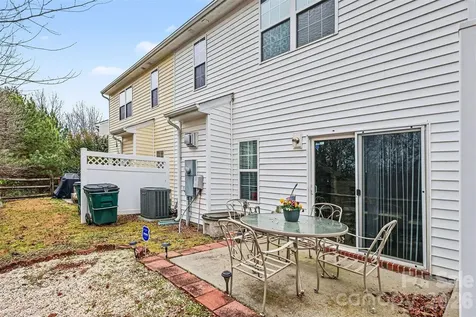 14262 Tamarack Drive Charlotte NC 28273