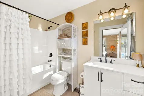 294 Carroll Cove Clover SC 29710