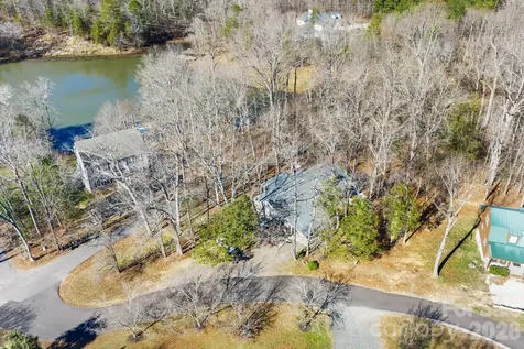 294 Carroll Cove Clover SC 29710