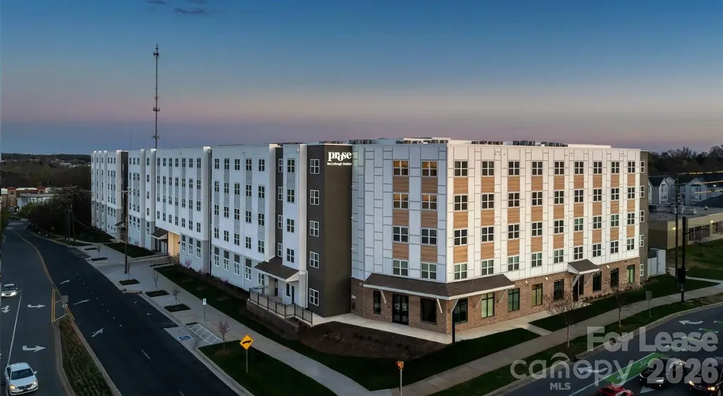 8424 N Tryon Street Charlotte NC 28262