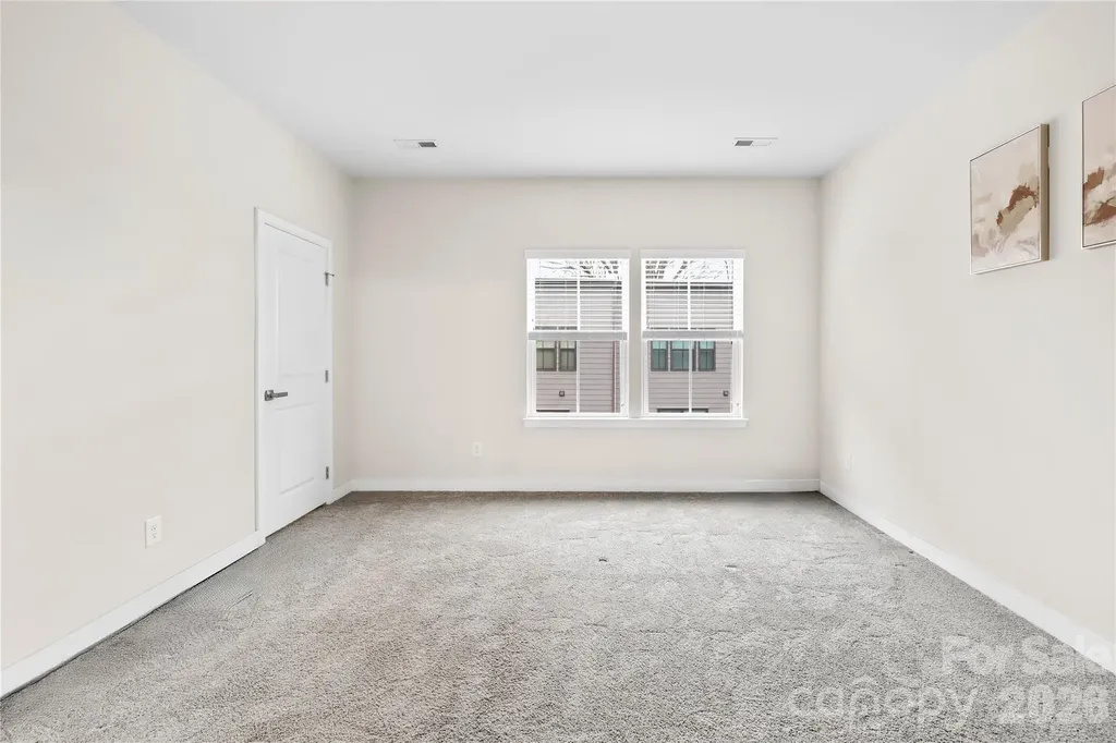 563 Nantahala Drive Charlotte NC 28211
