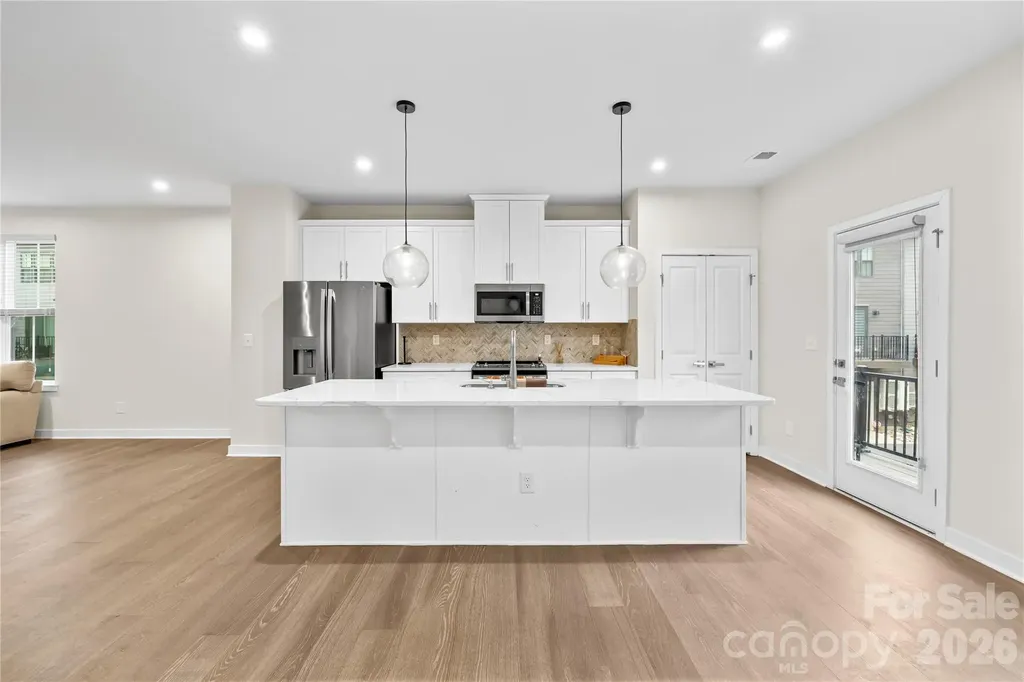 563 Nantahala Drive Charlotte NC 28211