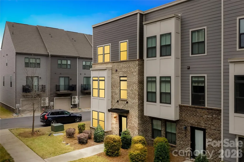 563 Nantahala Drive Charlotte NC 28211