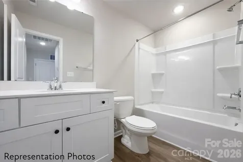 3114 Aberleaf Lane Charlotte NC 28227