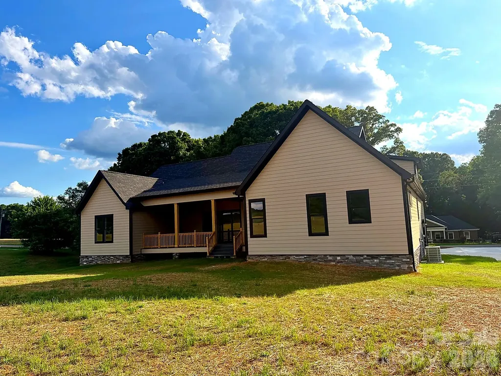 363 New Salem Road Statesville NC 28625