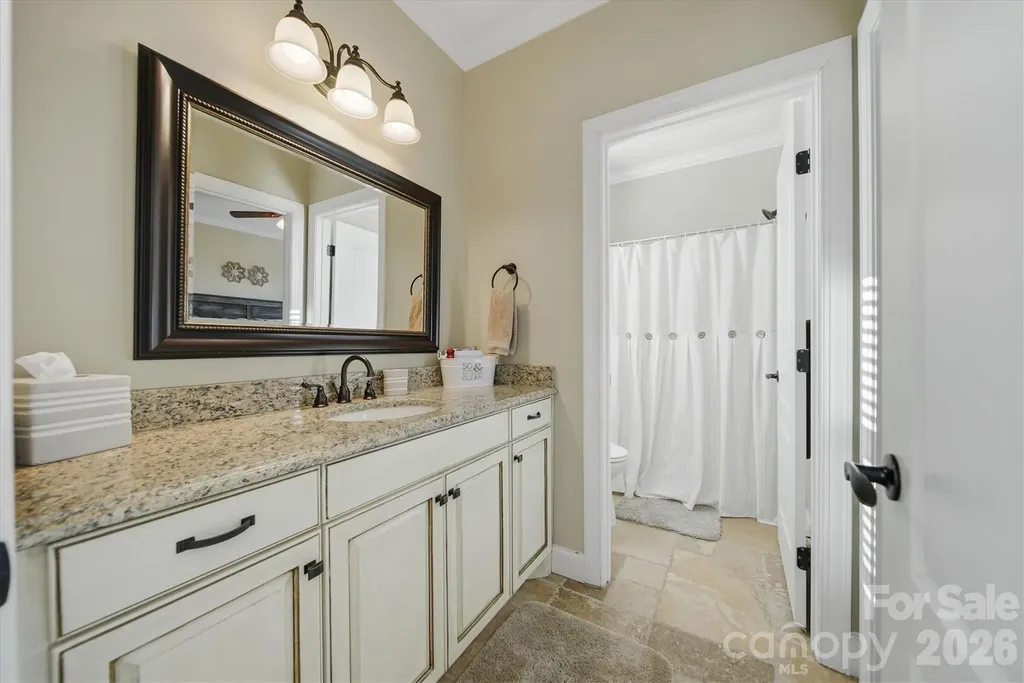 1743 Whitewater Court Hickory NC 28602