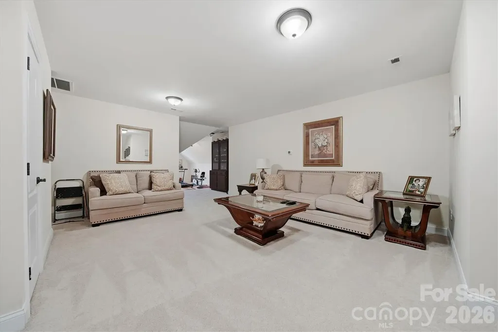 1743 Whitewater Court Hickory NC 28602