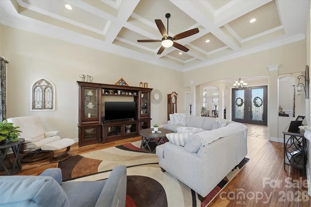 1743 Whitewater Court Hickory NC 28602