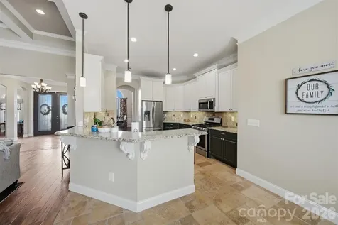 1743 Whitewater Court Hickory NC 28602