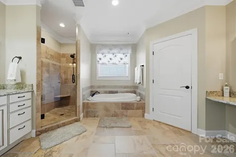1743 Whitewater Court Hickory NC 28602