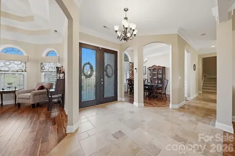 1743 Whitewater Court Hickory NC 28602