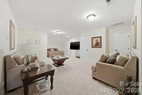 1743 Whitewater Court Hickory NC 28602
