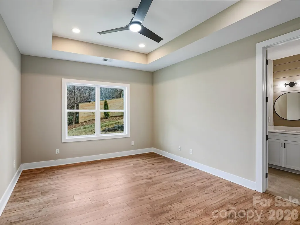 112 Chapel Crossing Lane Weaverville NC 28787