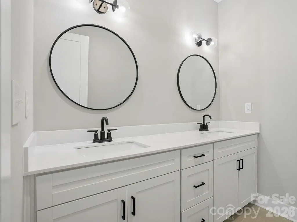 112 Chapel Crossing Lane Weaverville NC 28787