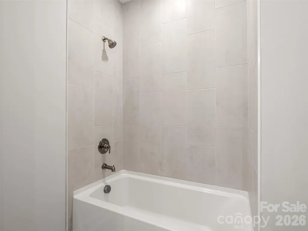 114 Chapel Crossing Lane Weaverville NC 28787