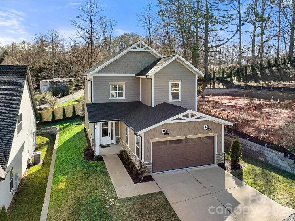 114 Chapel Crossing Lane Weaverville NC 28787