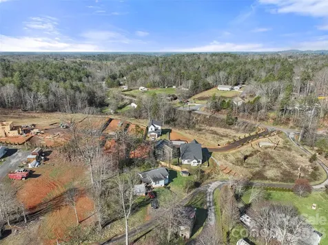 114 Chapel Crossing Lane Weaverville NC 28787
