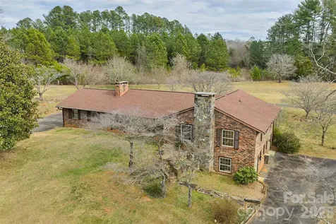 591 Landrum Road Columbus NC 28722
