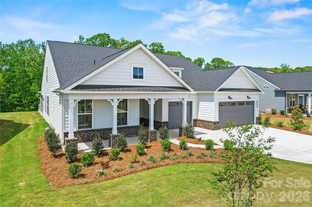 2735 Peak Court Belmont NC 28012