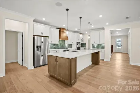 2735 Peak Court Belmont NC 28012