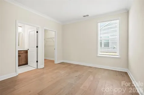 2735 Peak Court Belmont NC 28012