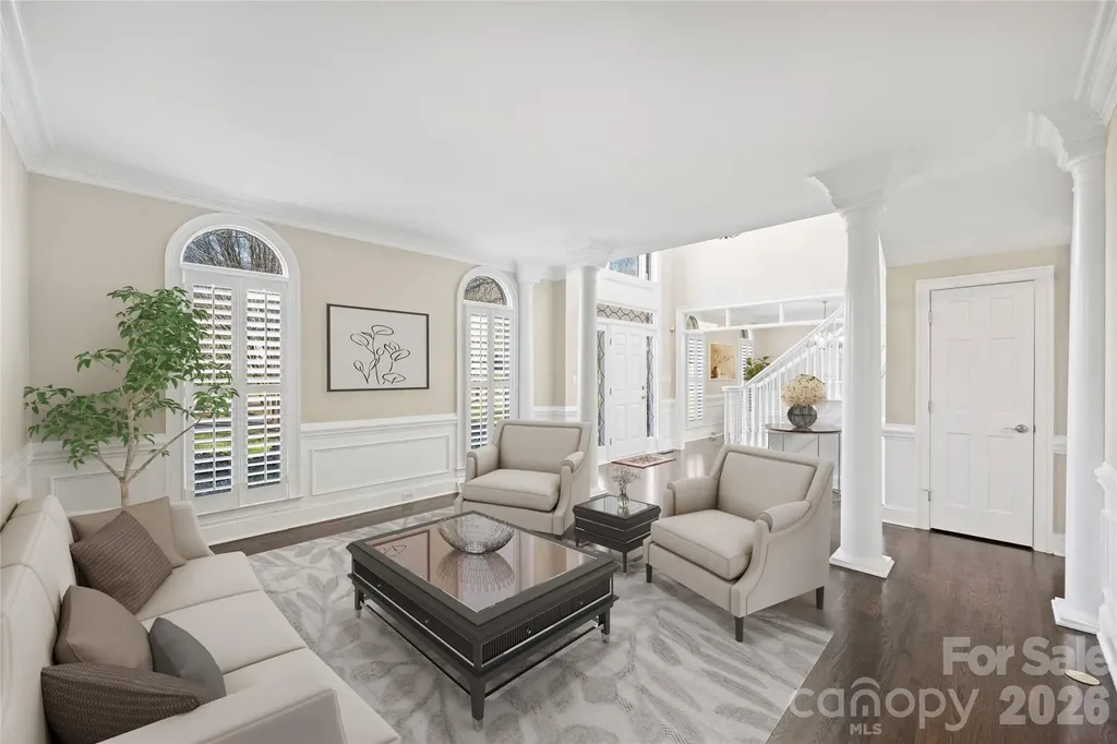 5242 Colony Road Charlotte NC 28226