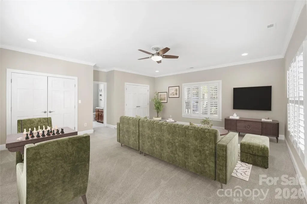 5242 Colony Road Charlotte NC 28226
