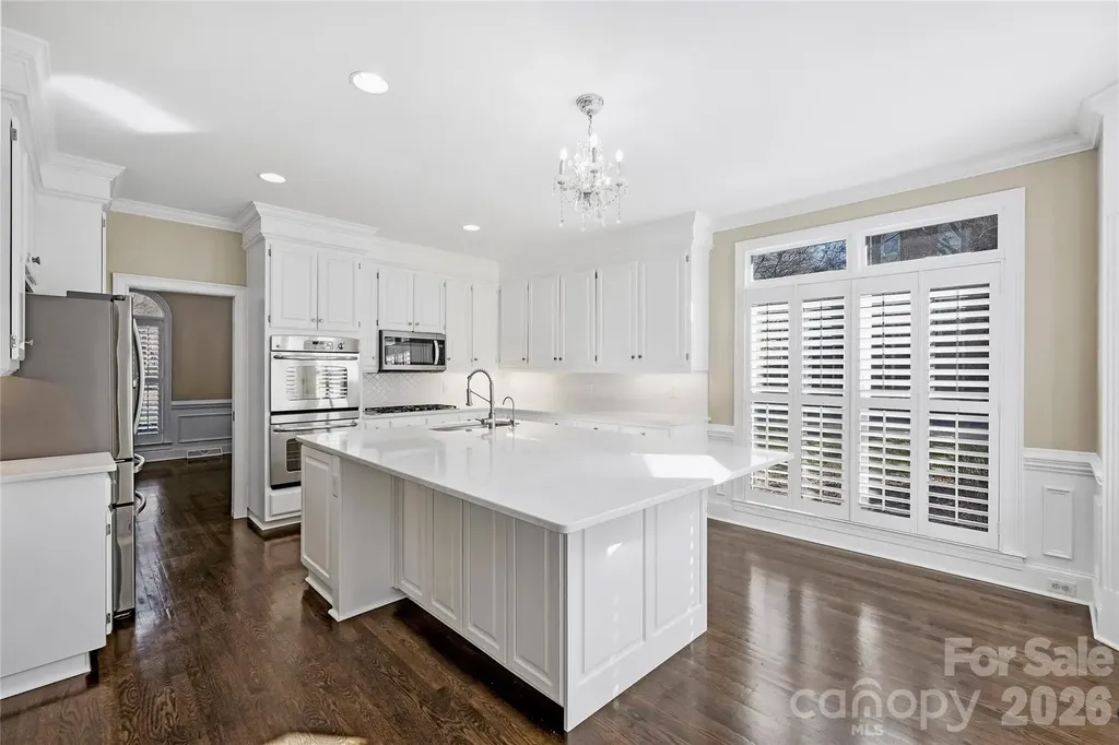 5242 Colony Road Charlotte NC 28226