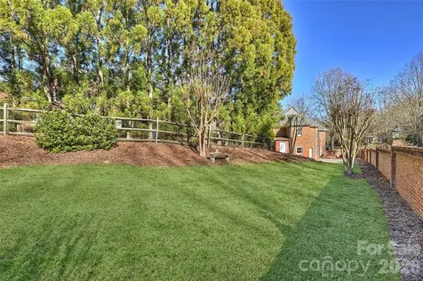 5242 Colony Road Charlotte NC 28226