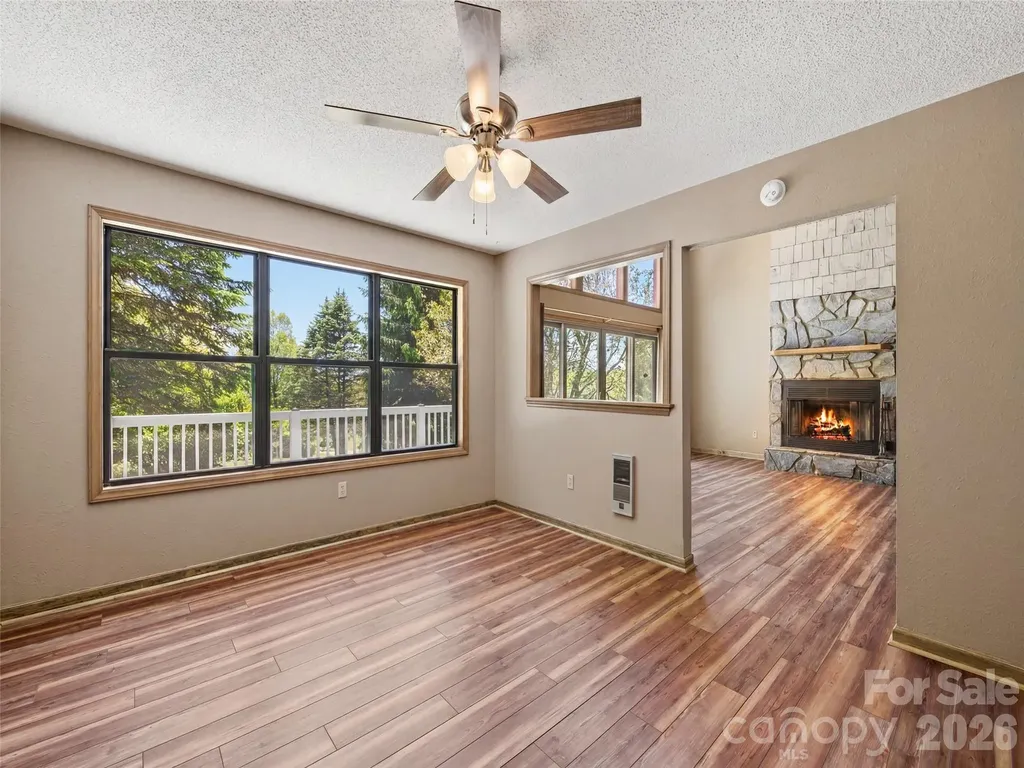 286 Pioneer Ridge Road Canton NC 28716