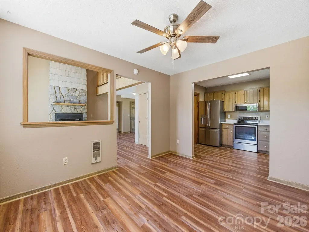 286 Pioneer Ridge Road Canton NC 28716