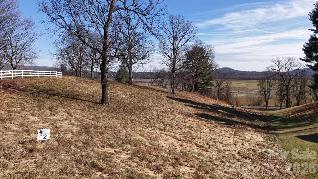 479 Nesbitt Drive Mills River NC 28759