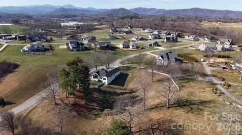 479 Nesbitt Drive Mills River NC 28759