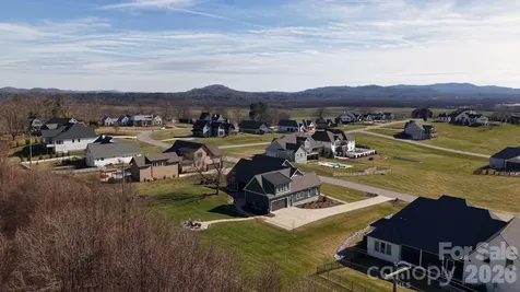 479 Nesbitt Drive Mills River NC 28759
