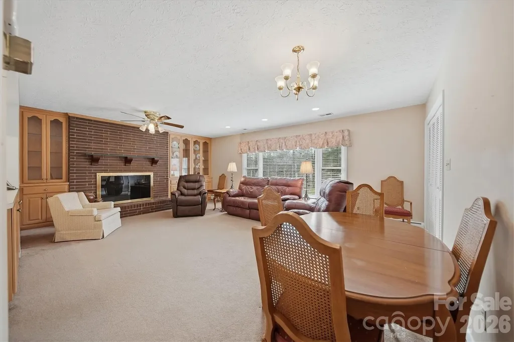 406 Wedgewood Place SW Lenoir NC 28645