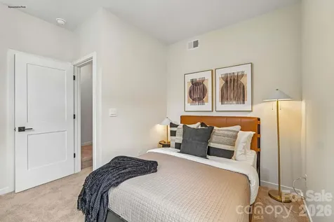 3632 Spencer Street Charlotte NC 28205