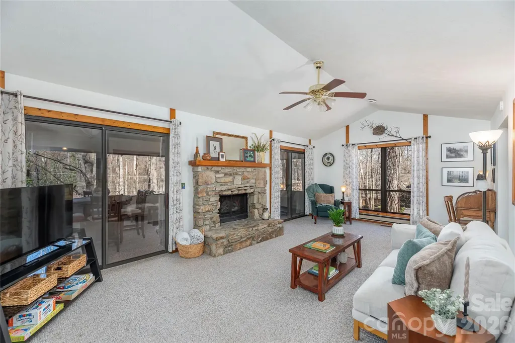 33 Ash Drive Maggie Valley NC 28751