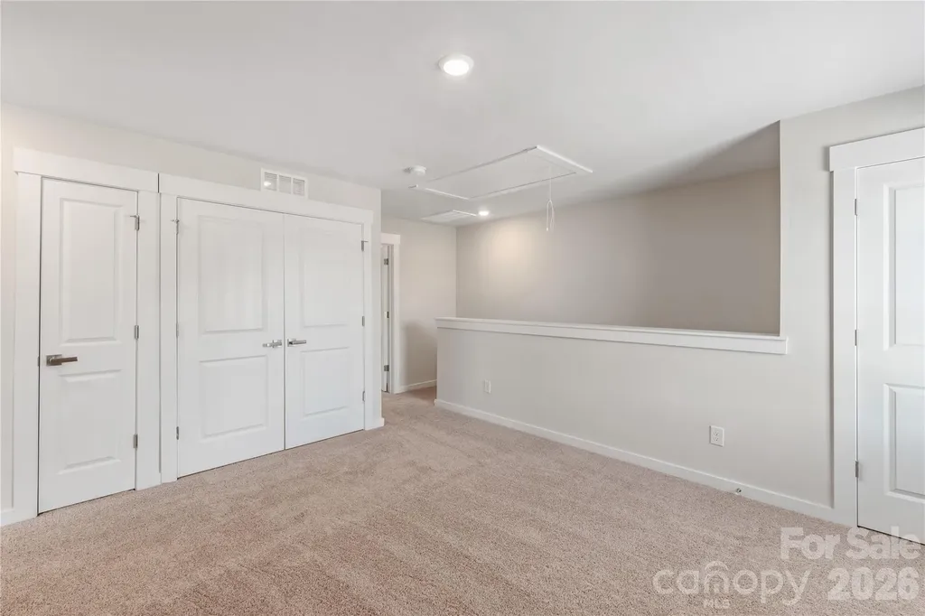 3423 Robindale Drive Winston Salem NC 27107