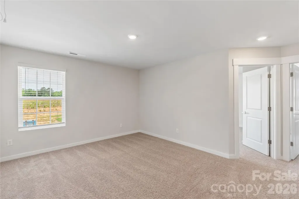 3423 Robindale Drive Winston Salem NC 27107