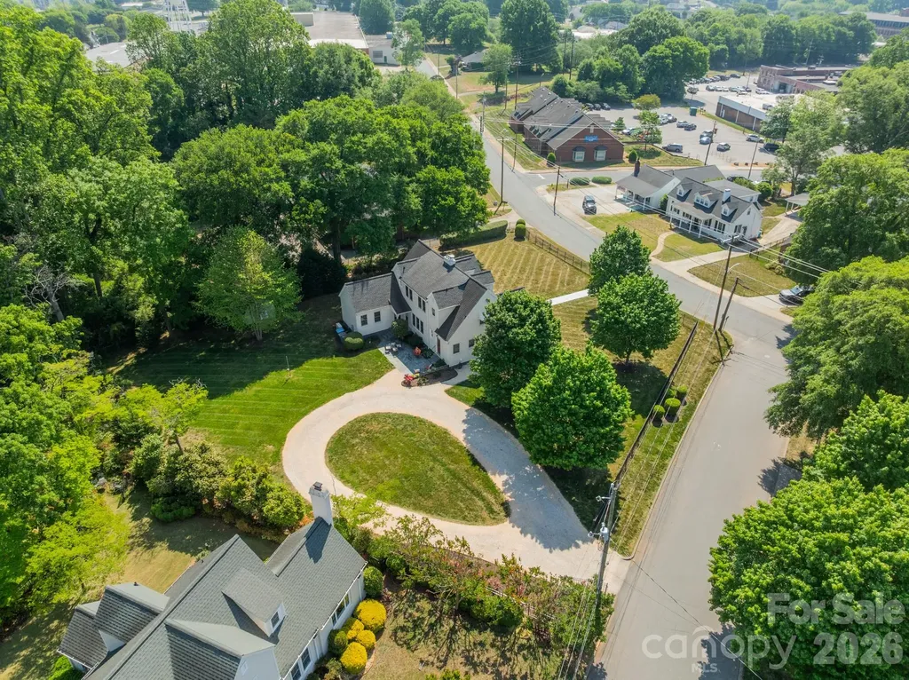 27 Circle Drive Belmont NC 28012