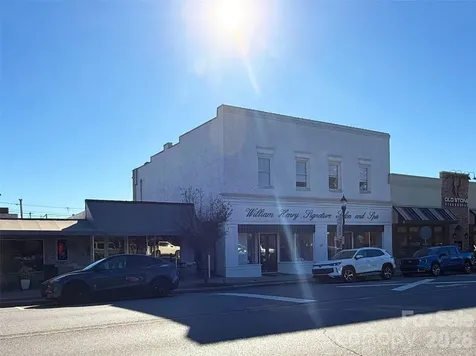 27 Circle Drive Belmont NC 28012
