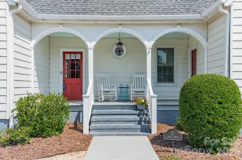 27 Circle Drive Belmont NC 28012