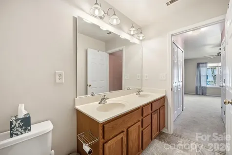 8038 Long House Lane Fort Mill SC 29707