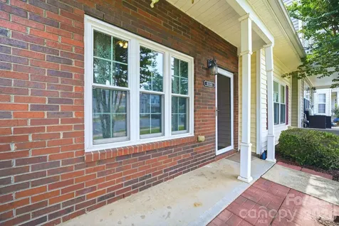 8038 Long House Lane Fort Mill SC 29707